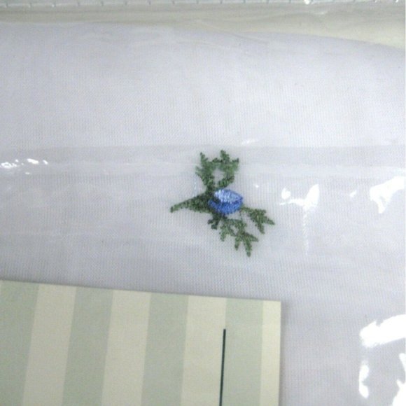Waverley Curtains Shear Drapery Panel Single White 60 x 84 Inches Poly MARK BAG - Picture 7 of 7